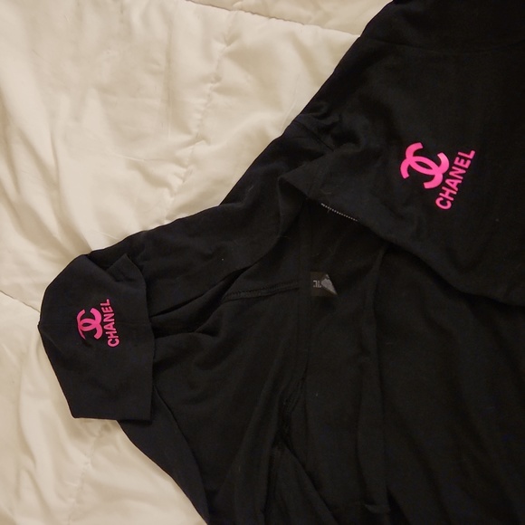 Designer knockoff zip hoodie black and red M and L - Picture 3 of 3